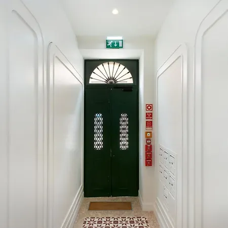 Guestready - Modern And Exquisite Near Estrela * Lizbona